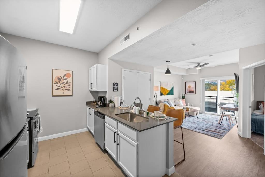 City View Boho Apt Stocked W Everything You Need Salt Lake City Exterior photo